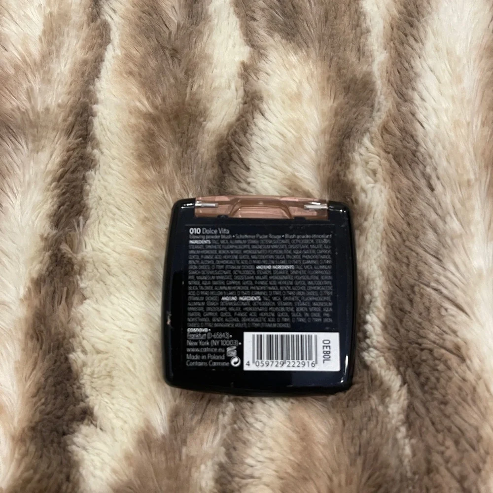 Catrice Blush Box Glowing + Multicolour in 010 Dolce Vita